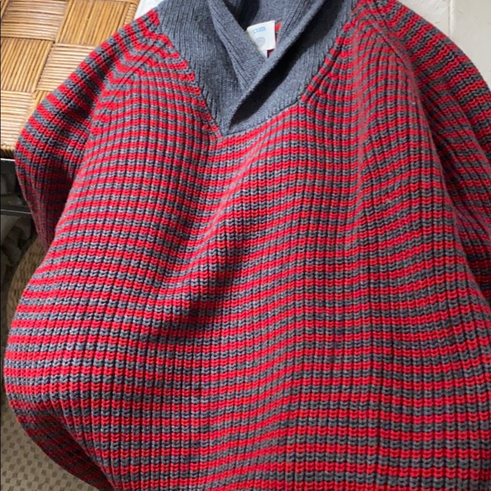 Crewcuts boys gray & red sweater